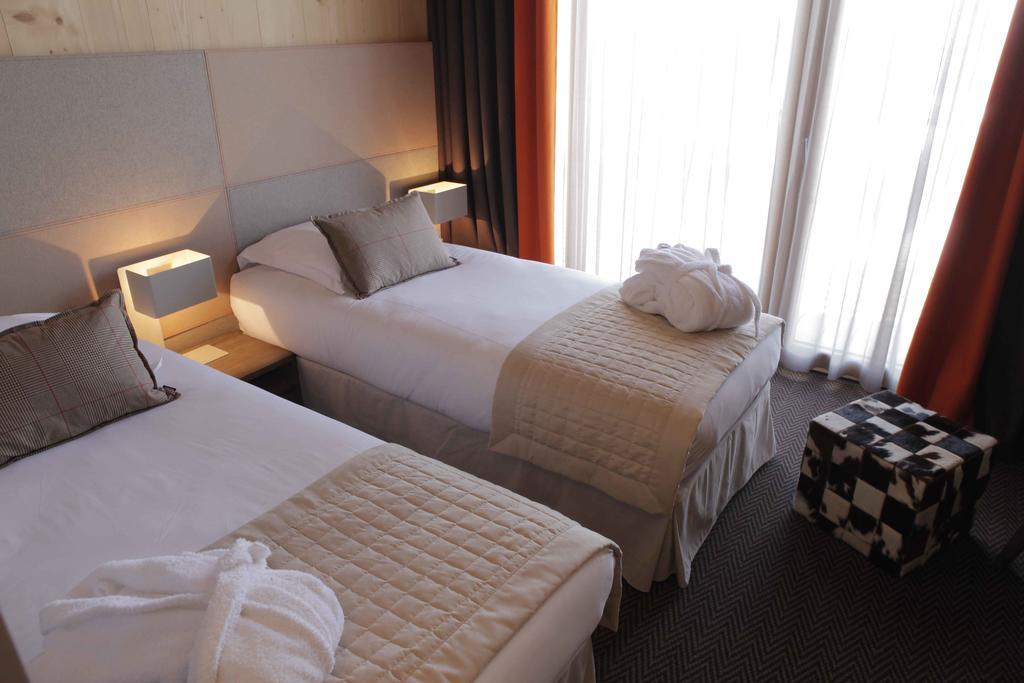 L'Aiguille Grive Chalets Hotel Les Arcs  الغرفة الصورة